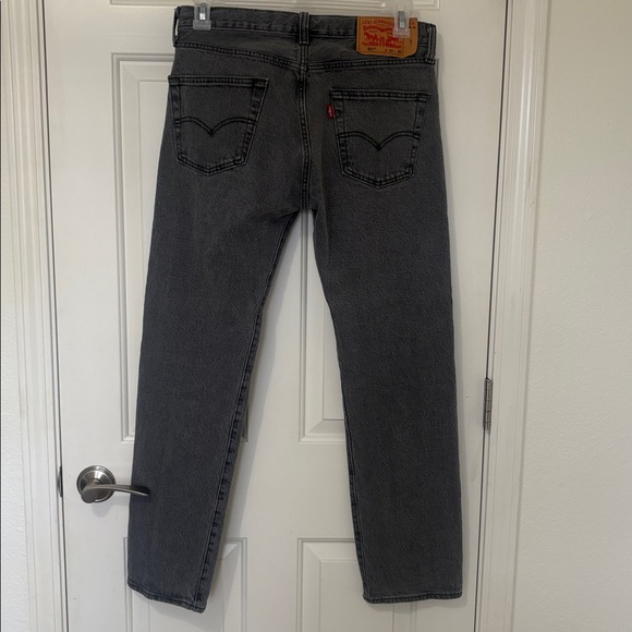 Men’s Levi’s 501 Jeans Size 30x30 Gray - Picture 2 of 8